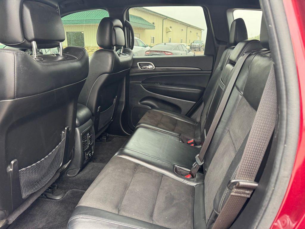 used 2022 Jeep Grand Cherokee car, priced at $28,017