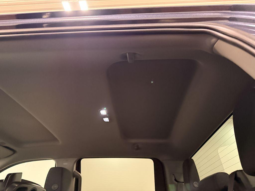 used 2022 Chevrolet Silverado 1500 car, priced at $35,386