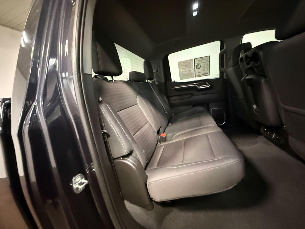 used 2022 Chevrolet Silverado 1500 car, priced at $35,386