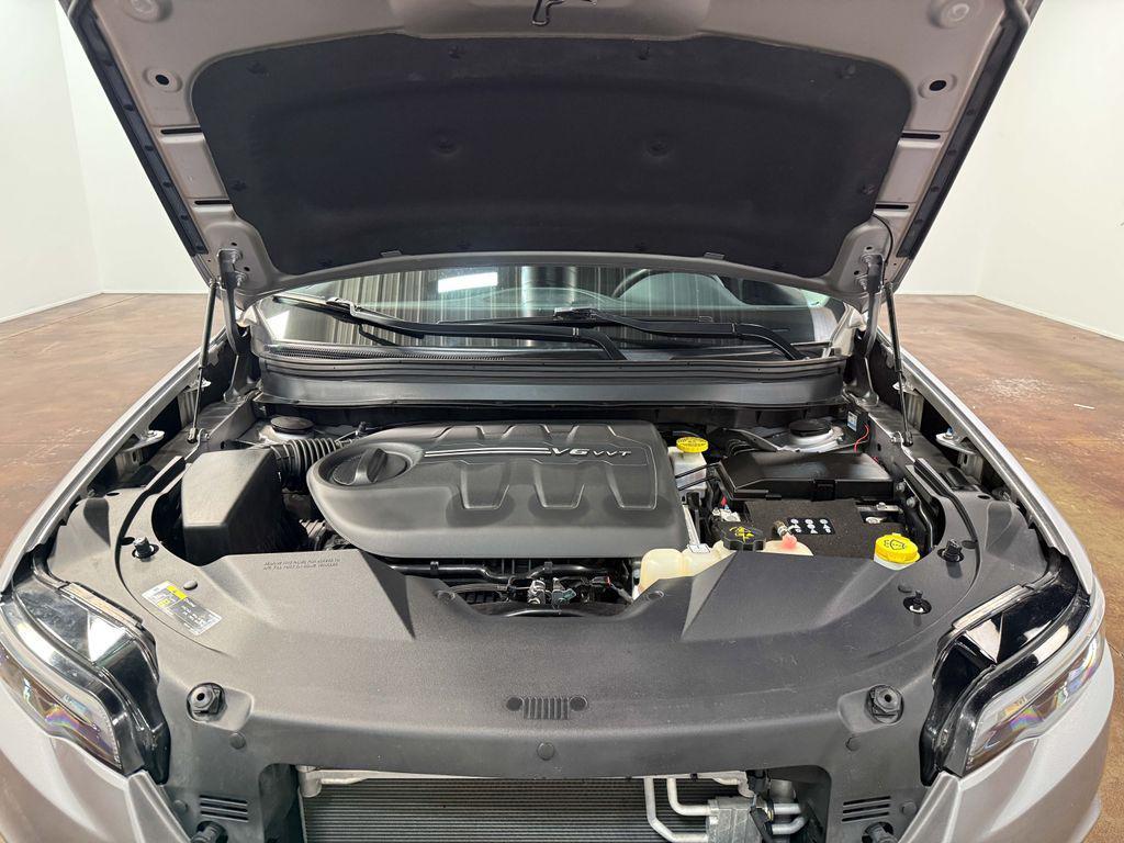 used 2019 Jeep Cherokee car, priced at $19,936