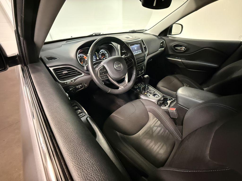 used 2019 Jeep Cherokee car, priced at $19,936