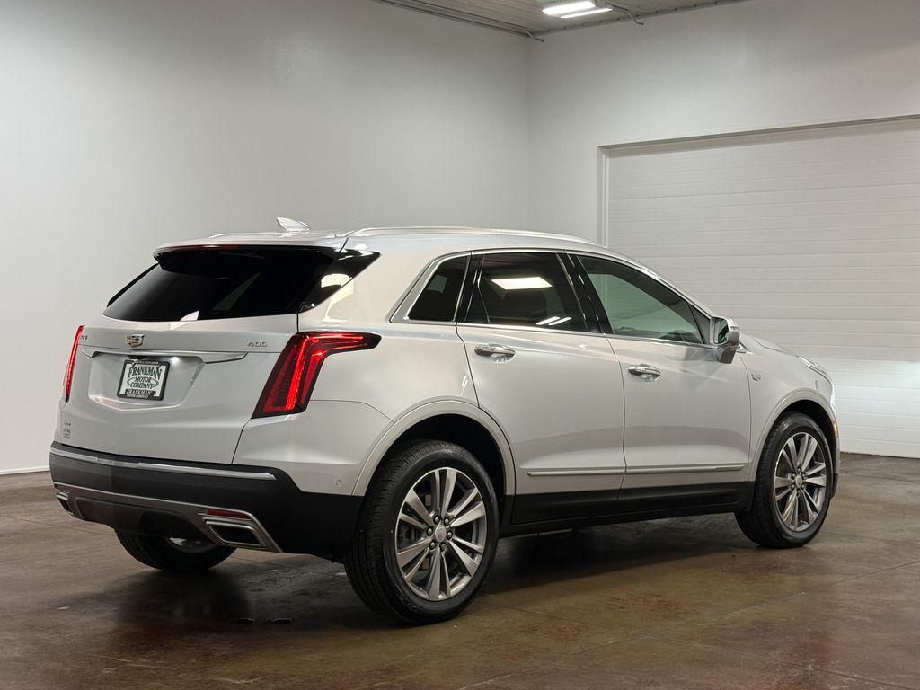 used 2020 Cadillac XT5 car, priced at $26,999