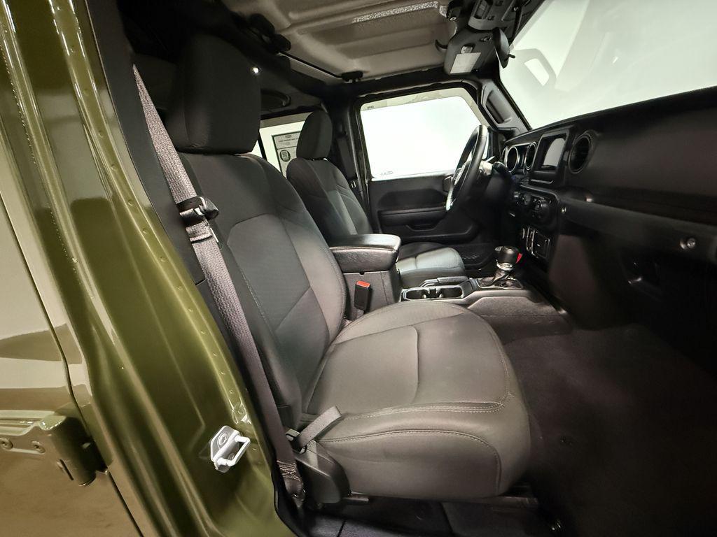 used 2022 Jeep Gladiator car, priced at $28,673