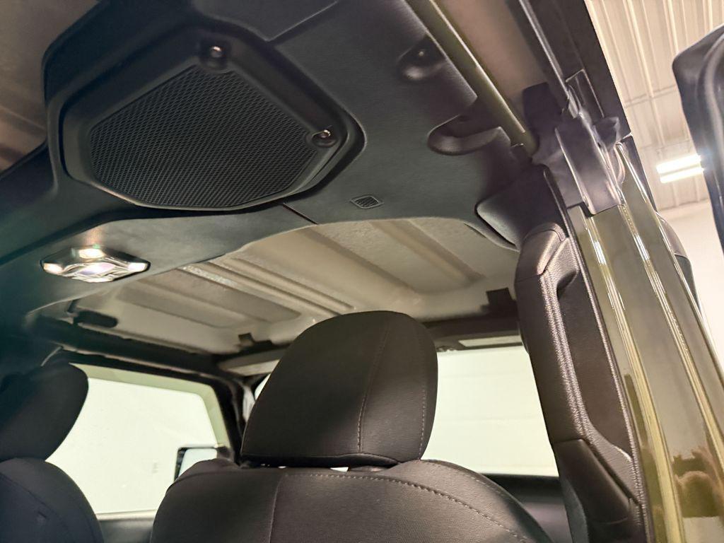 used 2022 Jeep Gladiator car, priced at $28,673