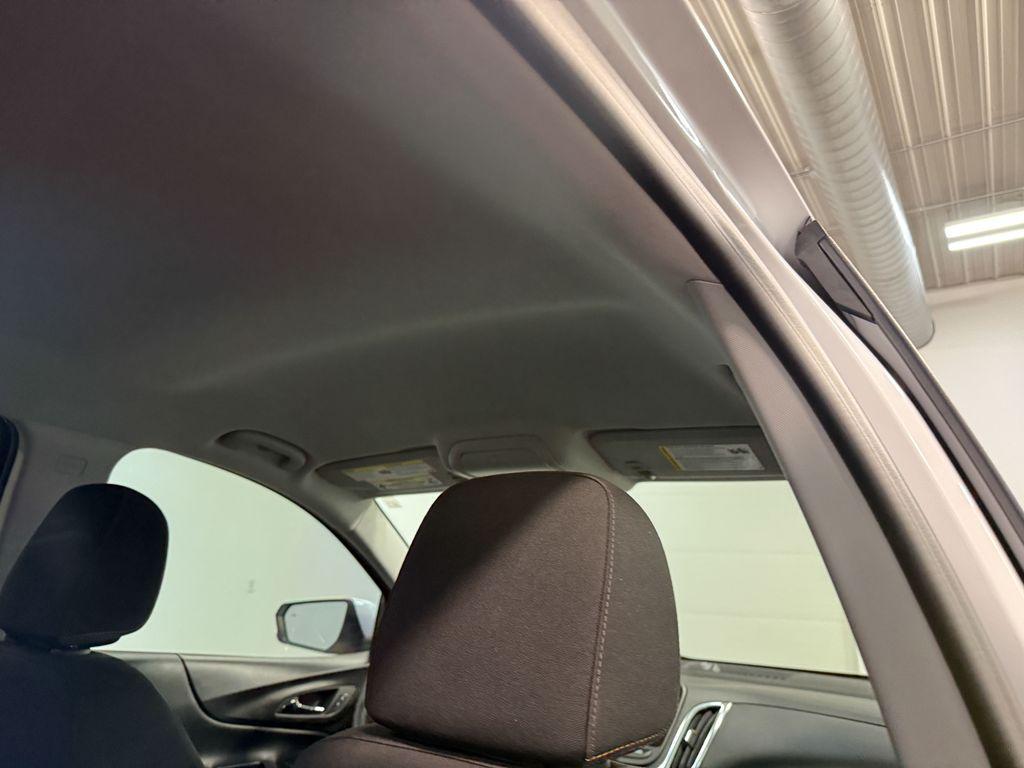 used 2024 Chevrolet Equinox car, priced at $25,425