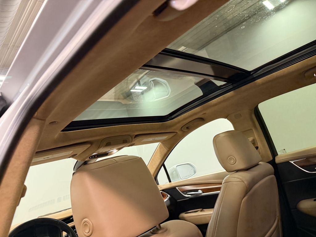 used 2017 Cadillac XT5 car, priced at $22,933