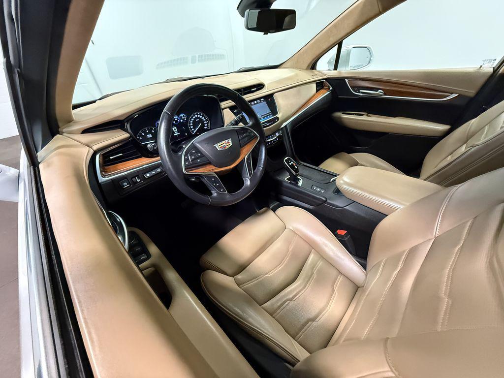 used 2017 Cadillac XT5 car, priced at $22,933