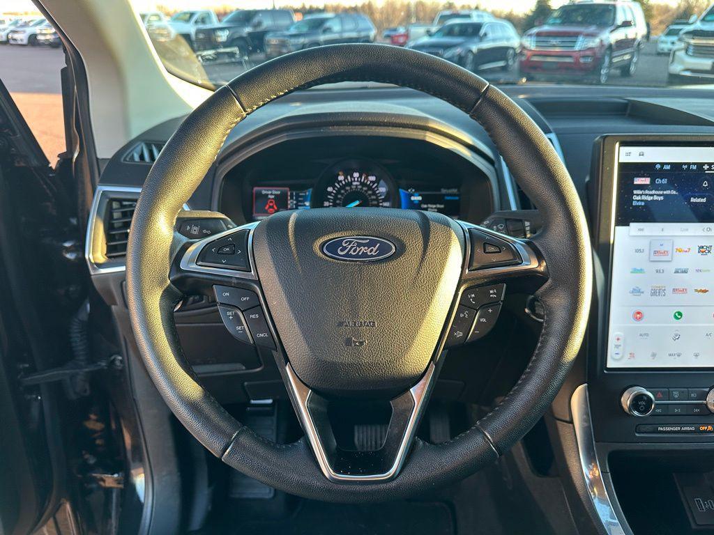 used 2024 Ford Edge car, priced at $26,965