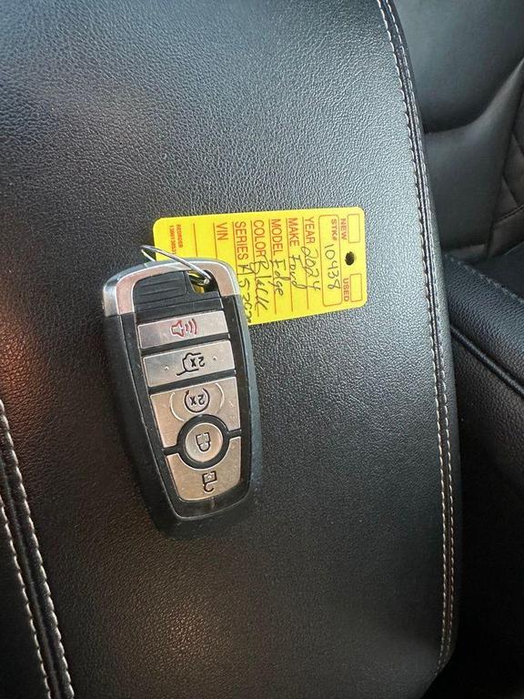 used 2024 Ford Edge car, priced at $26,965