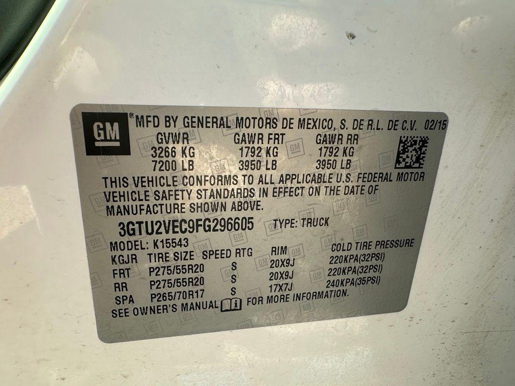 used 2015 GMC Sierra 1500 car, priced at $33,247