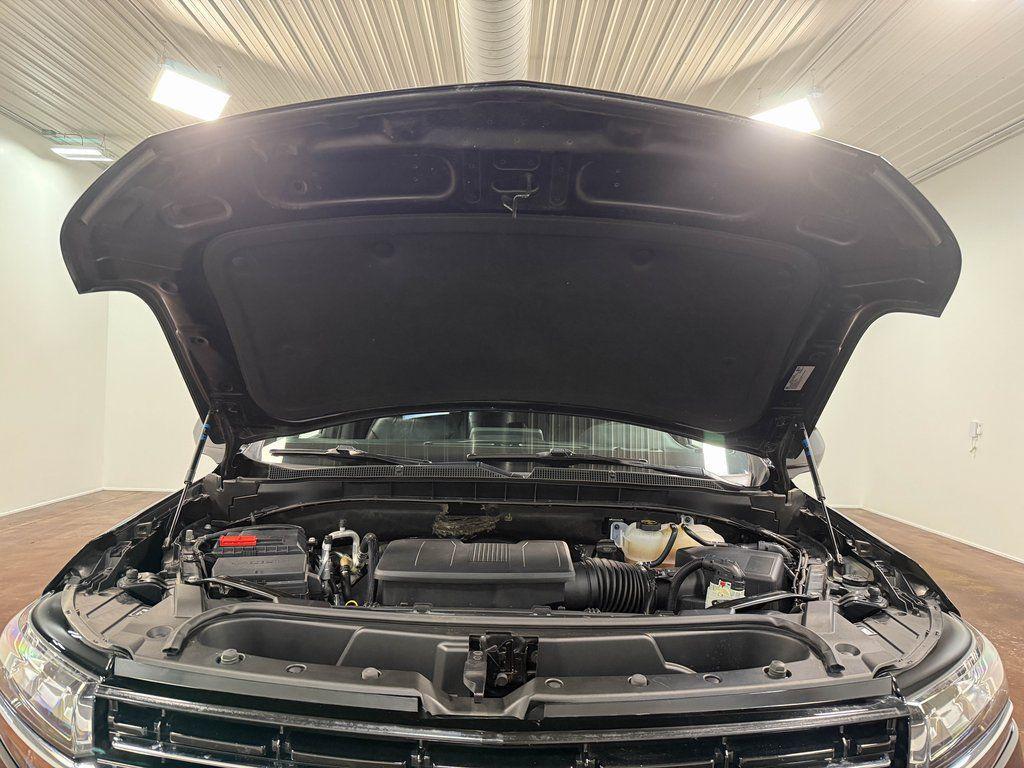 used 2024 Chevrolet Suburban car, priced at $48,298