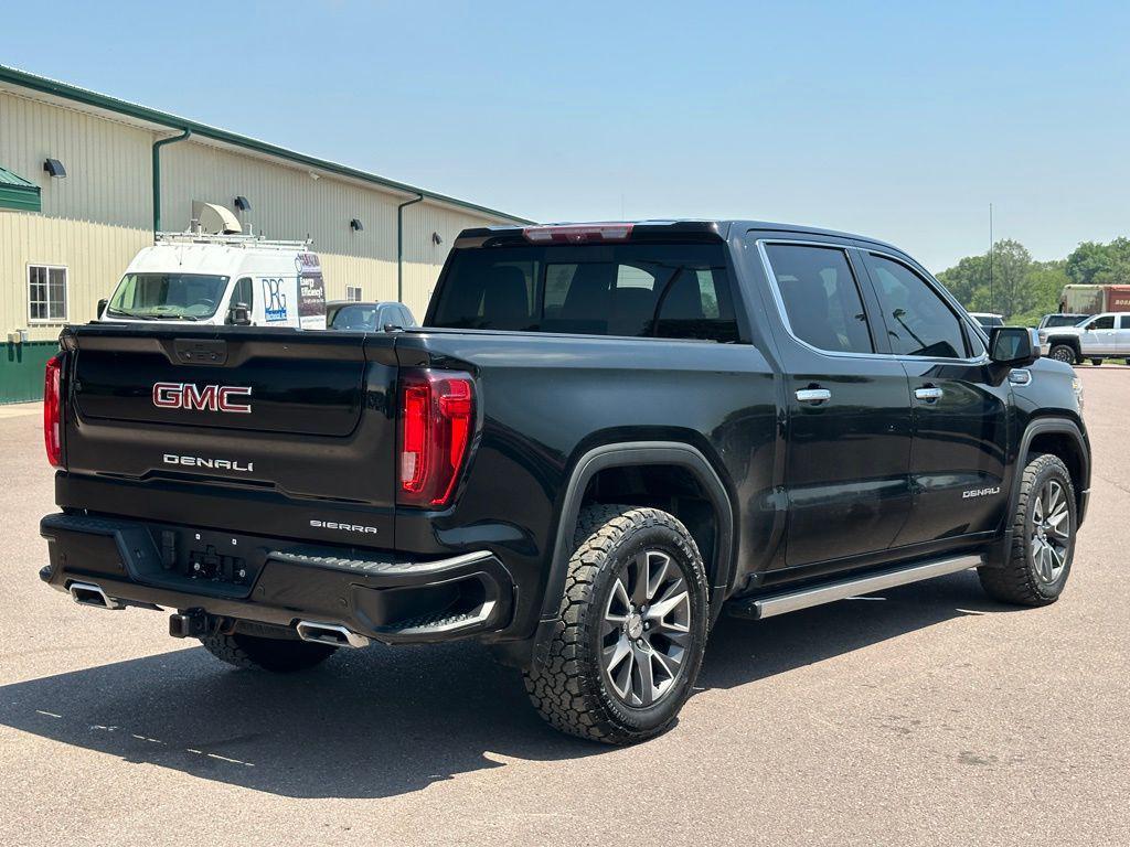 used 2021 GMC Sierra 1500 car, priced at $38,192