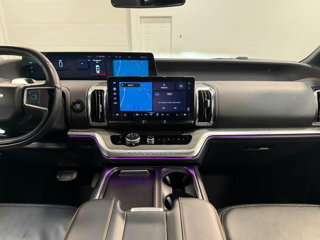 used 2025 Ford Expedition car, priced at $76,174