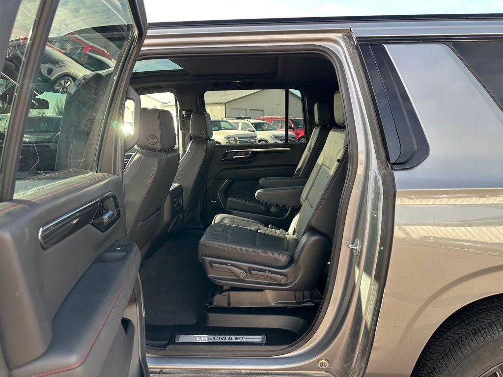 used 2025 Chevrolet Suburban car, priced at $67,935