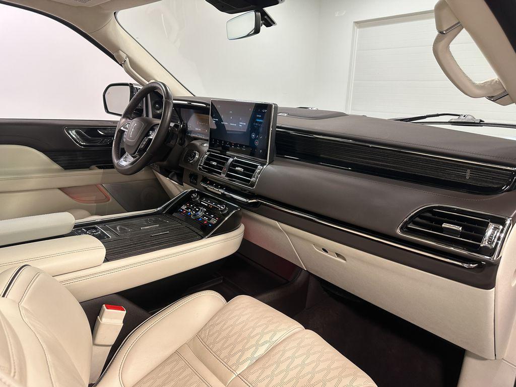 used 2023 Lincoln Navigator car, priced at $61,573