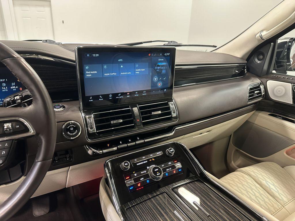 used 2023 Lincoln Navigator car, priced at $61,573