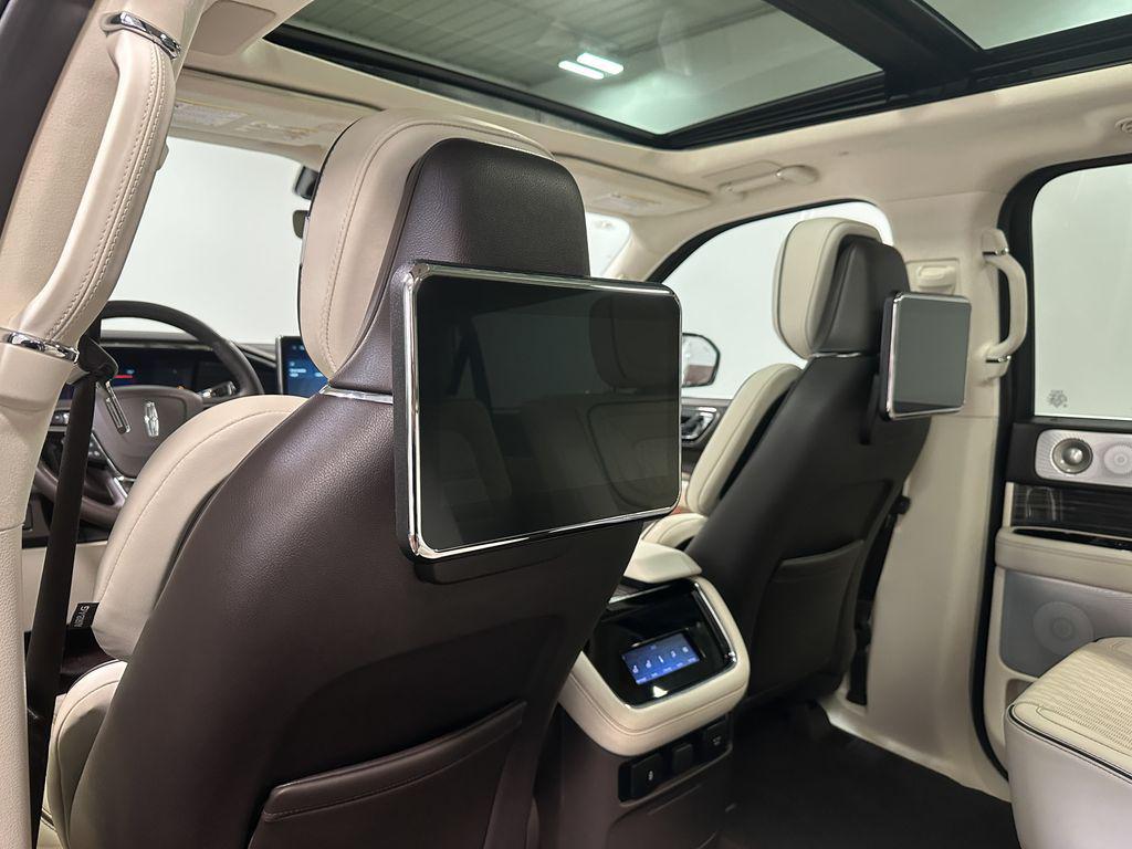 used 2023 Lincoln Navigator car, priced at $61,573
