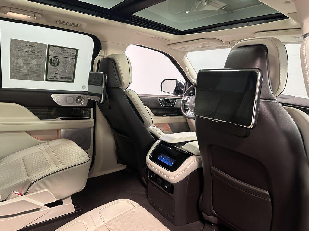 used 2023 Lincoln Navigator car, priced at $61,573