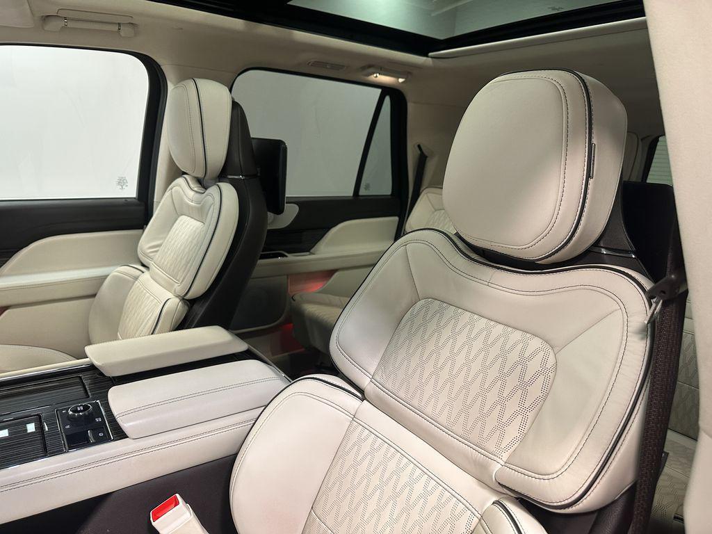 used 2023 Lincoln Navigator car, priced at $61,573