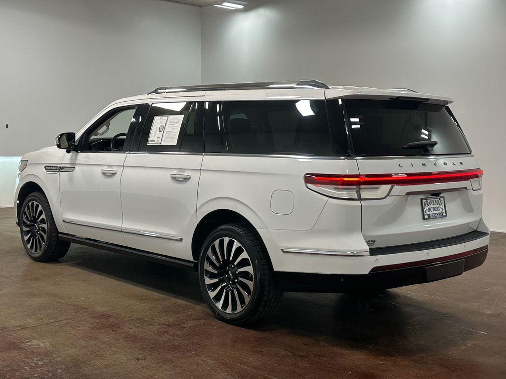 used 2023 Lincoln Navigator car, priced at $61,573