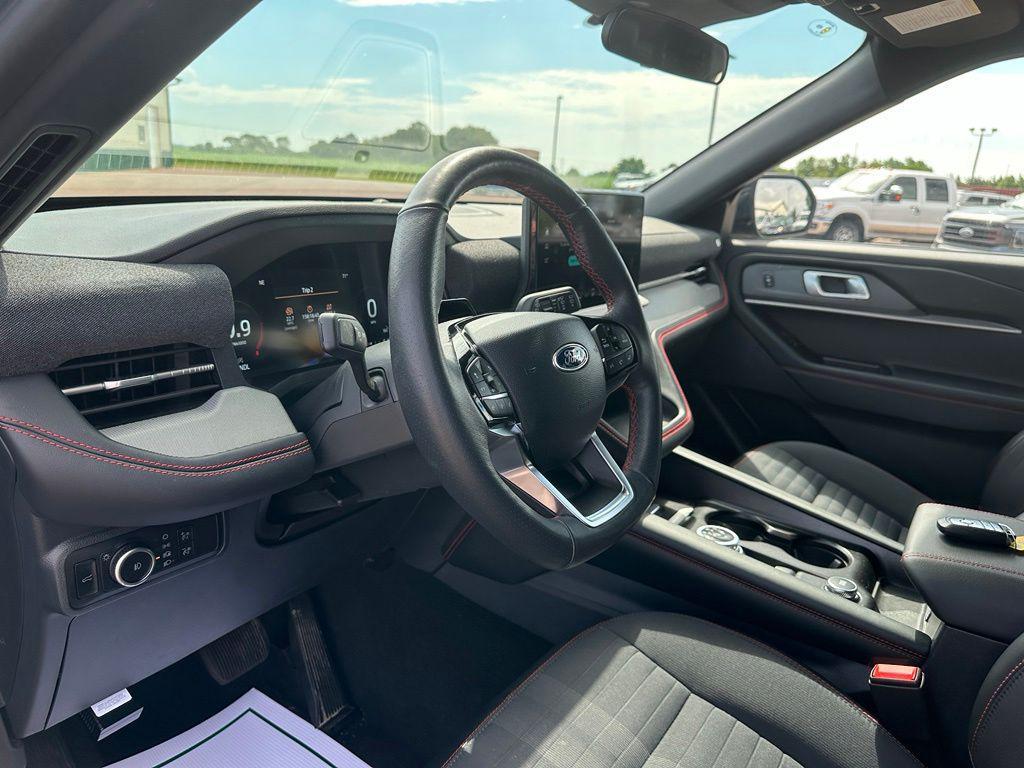 used 2025 Ford Explorer car, priced at $39,688