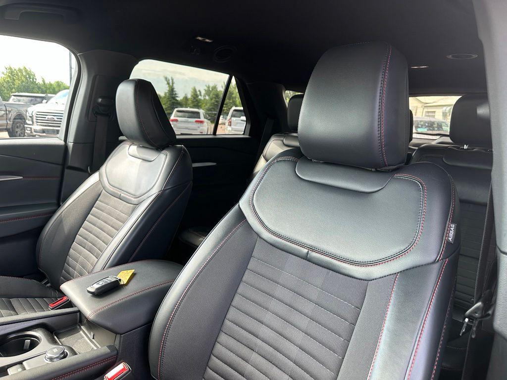 used 2025 Ford Explorer car, priced at $39,688