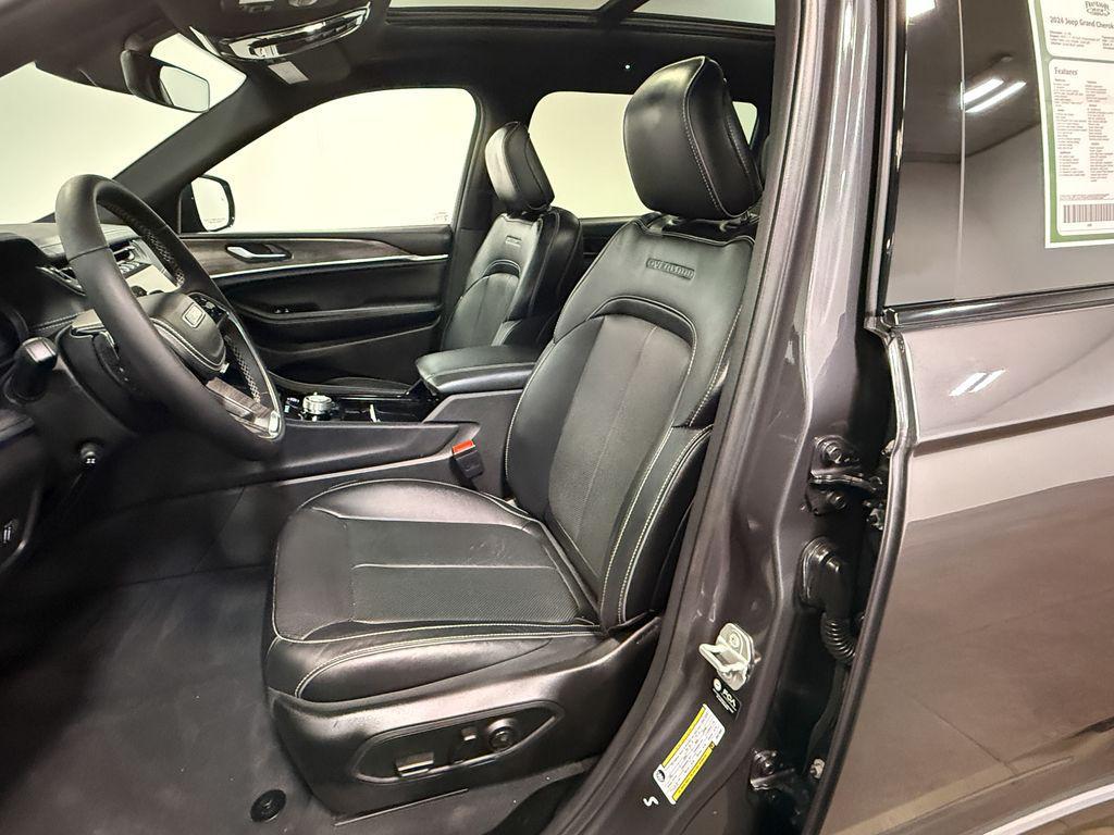 used 2024 Jeep Grand Cherokee L car, priced at $47,497