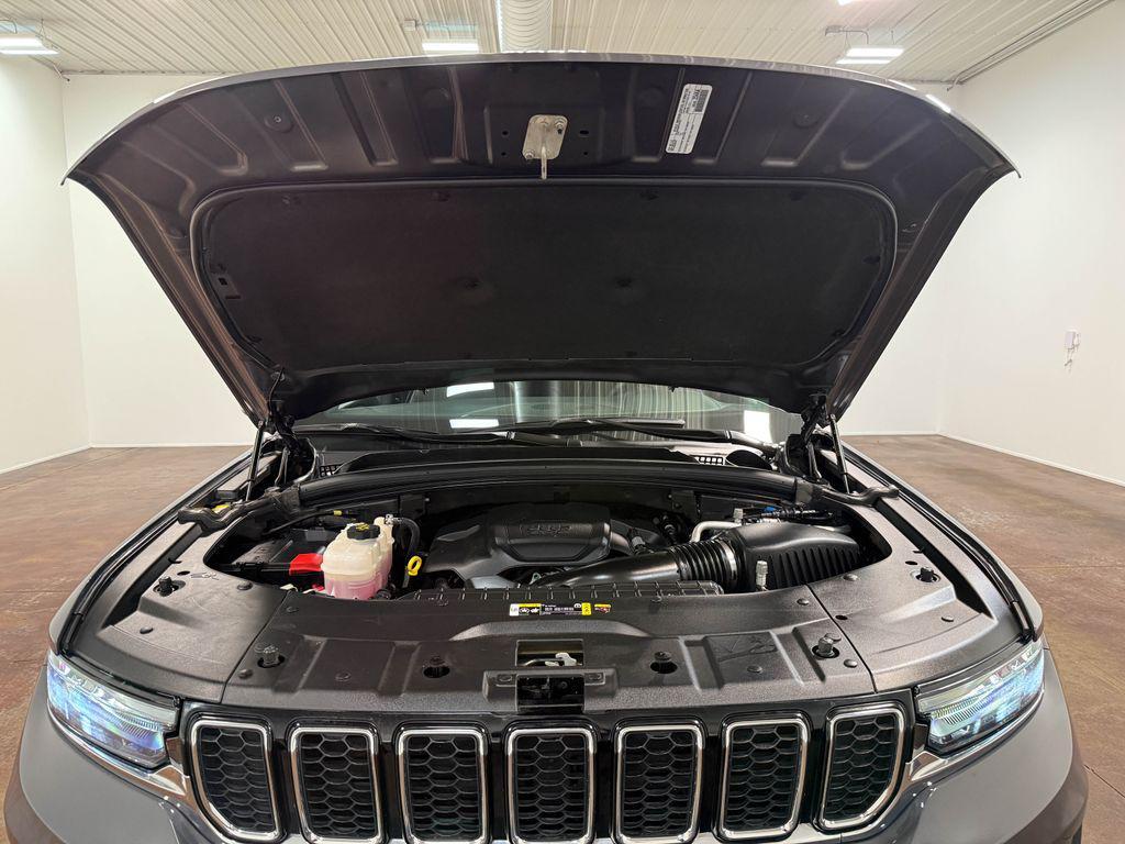 used 2024 Jeep Grand Cherokee L car, priced at $47,497