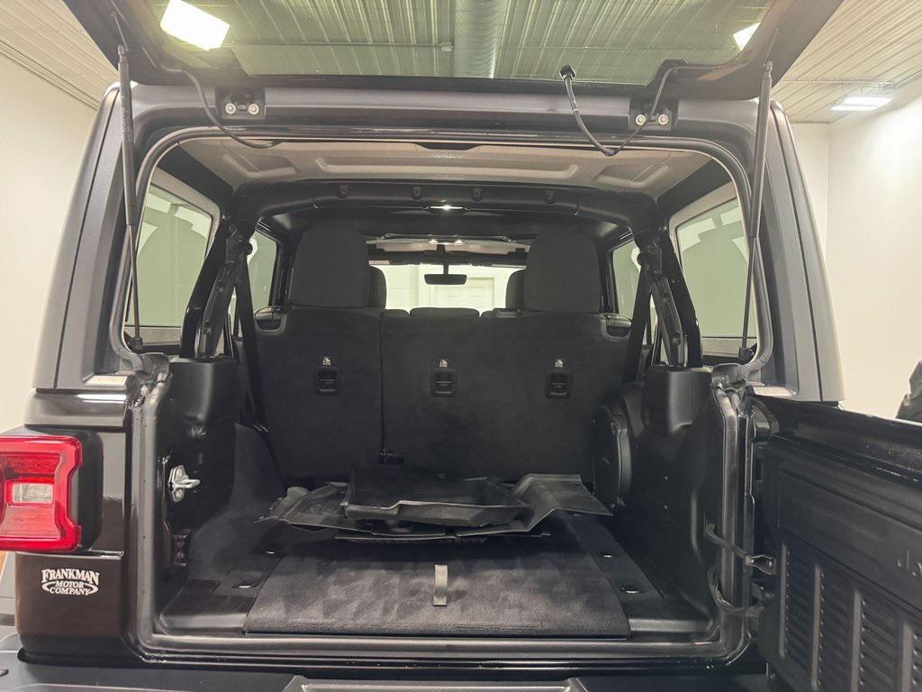 2019 Black Clearcoat Jeep Wrangler Unlimited