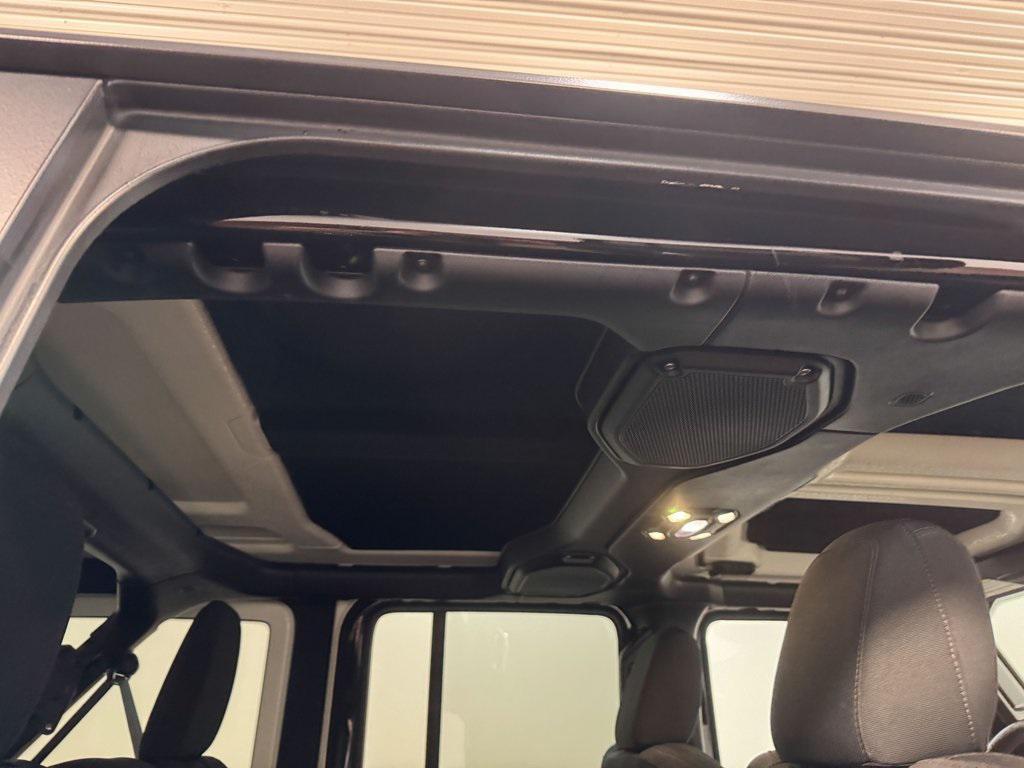 2019 Black Clearcoat Jeep Wrangler Unlimited