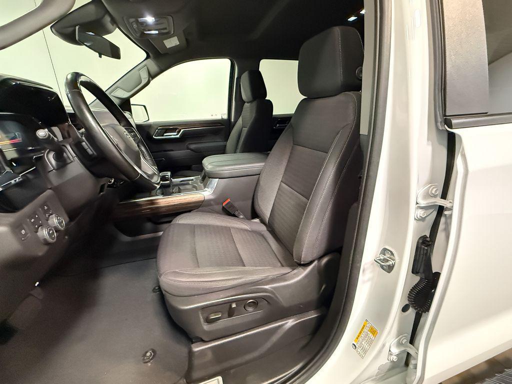 used 2023 Chevrolet Silverado 1500 car, priced at $37,884