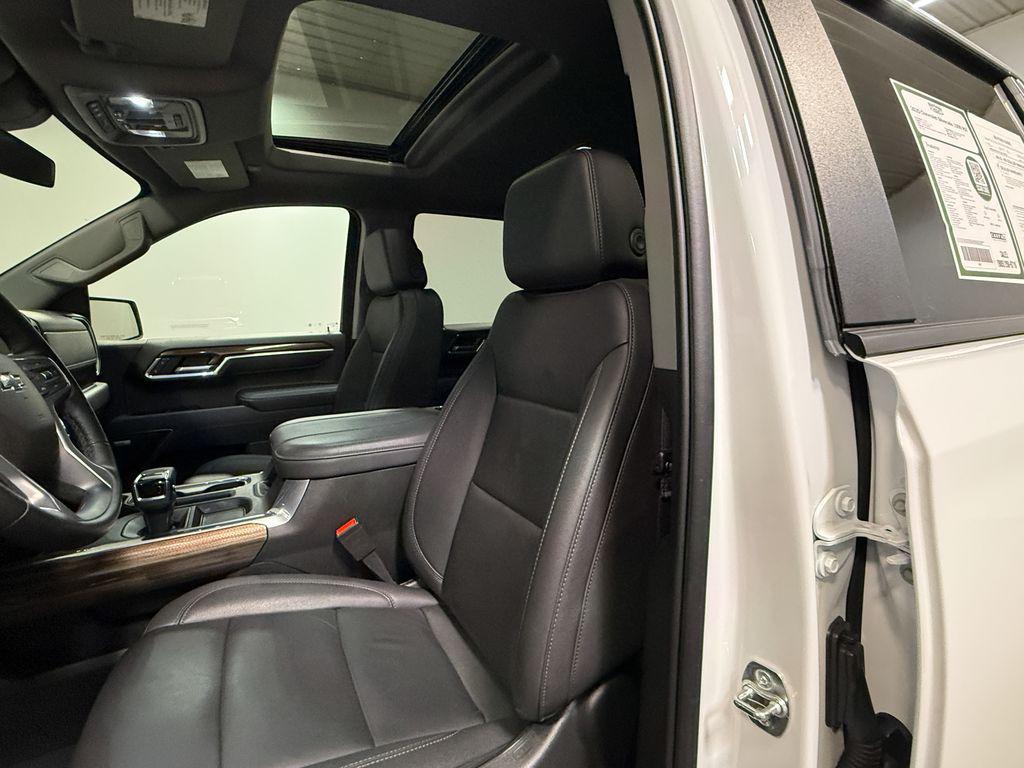 used 2025 Chevrolet Silverado 1500 car, priced at $51,101