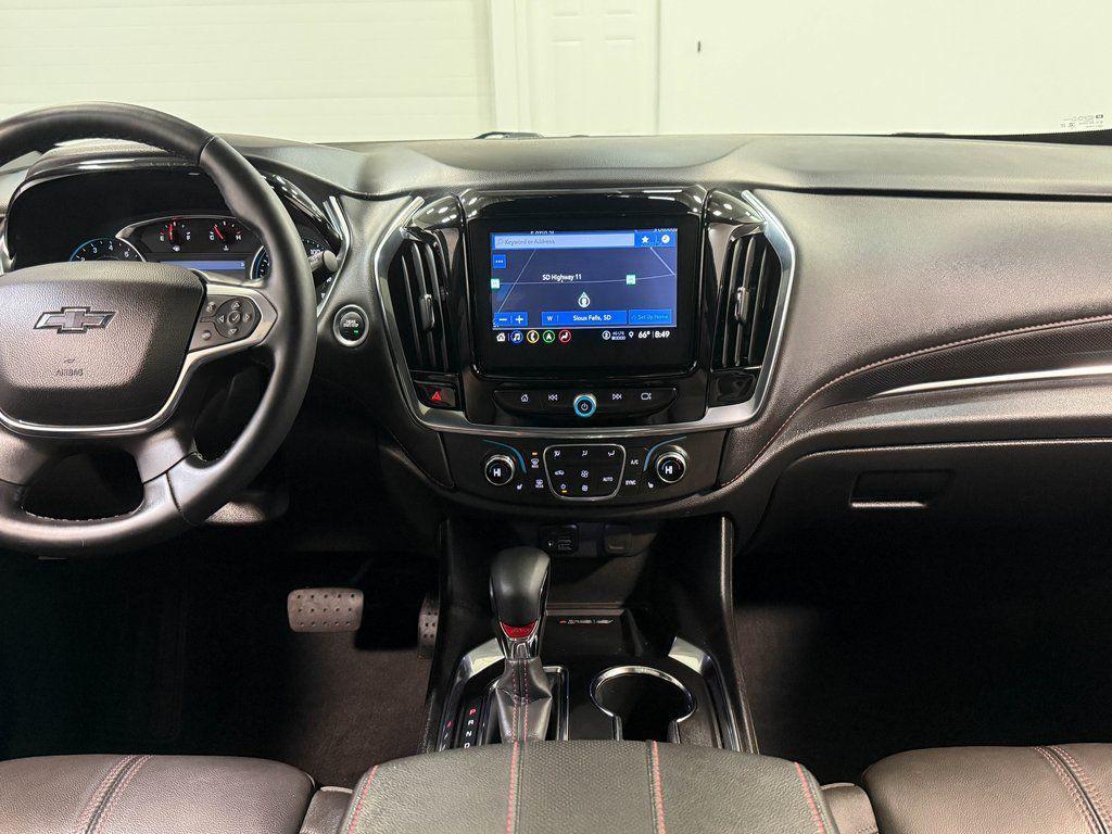 used 2024 Chevrolet Traverse car, priced at $41,300