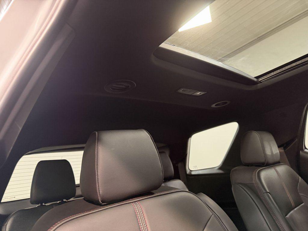 used 2024 Chevrolet Traverse car, priced at $41,300