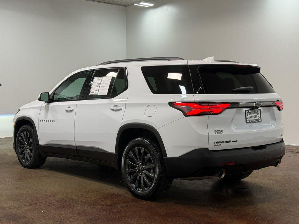 used 2024 Chevrolet Traverse car, priced at $41,300