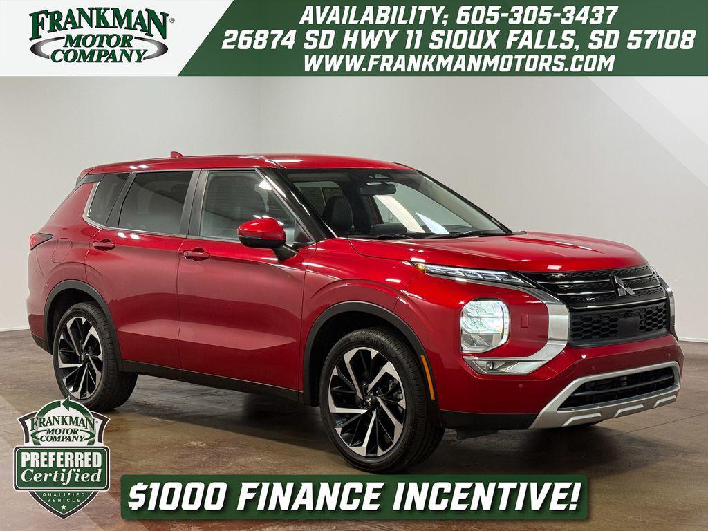 used 2024 Mitsubishi Outlander car, priced at $25,741