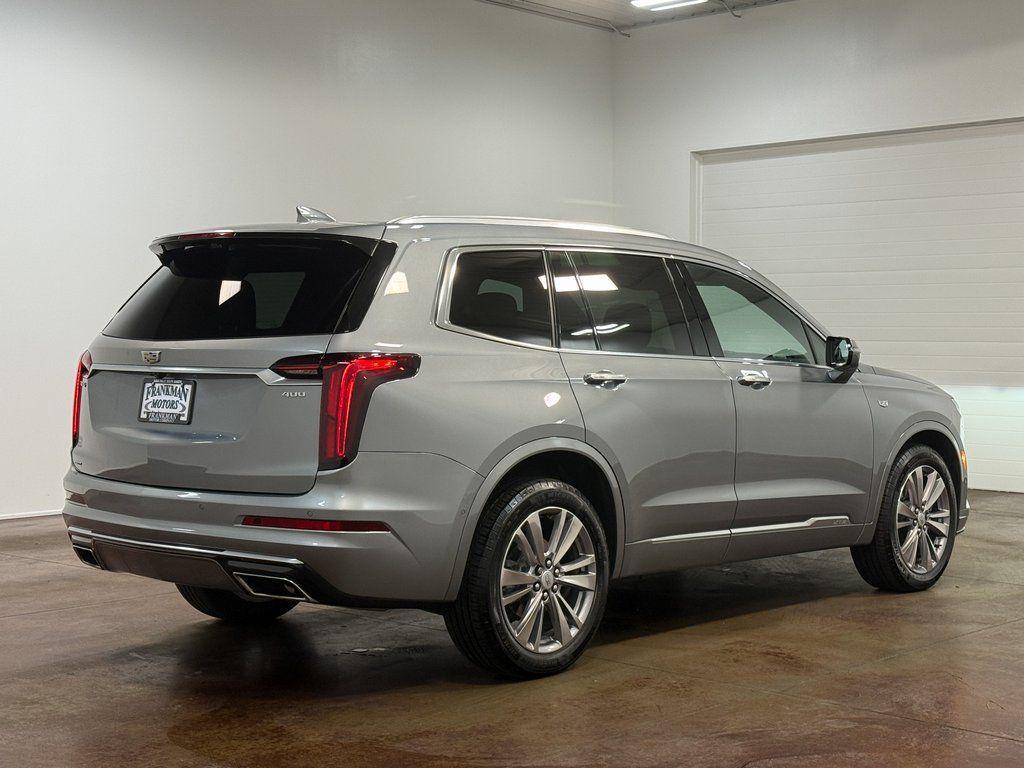 used 2024 Cadillac XT6 car, priced at $42,179