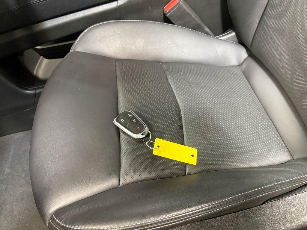 used 2024 Cadillac XT6 car, priced at $42,179