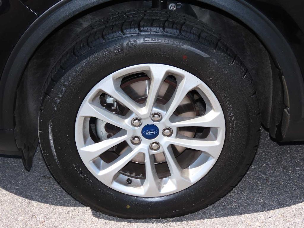 used 2022 Ford Escape car, priced at $17,495