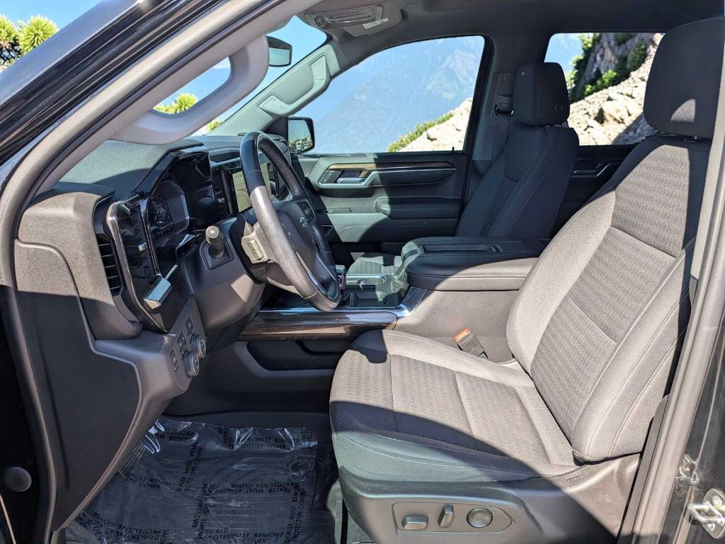 used 2022 Chevrolet Silverado 1500 car, priced at $45,094