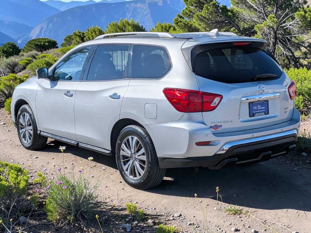 used 2020 Nissan Pathfinder car, priced at $20,094