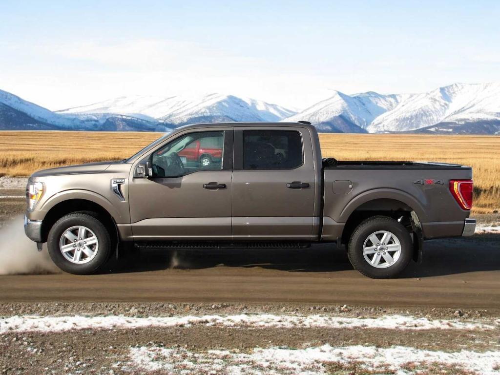 used 2021 Ford F-150 car, priced at $33,995