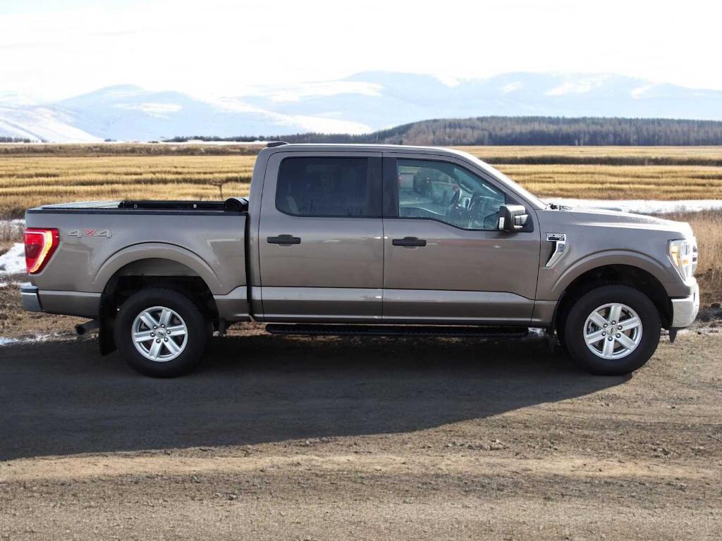 used 2021 Ford F-150 car, priced at $33,995