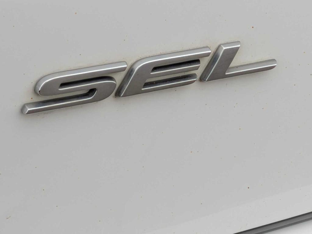 used 2022 Ford Edge car, priced at $25,745