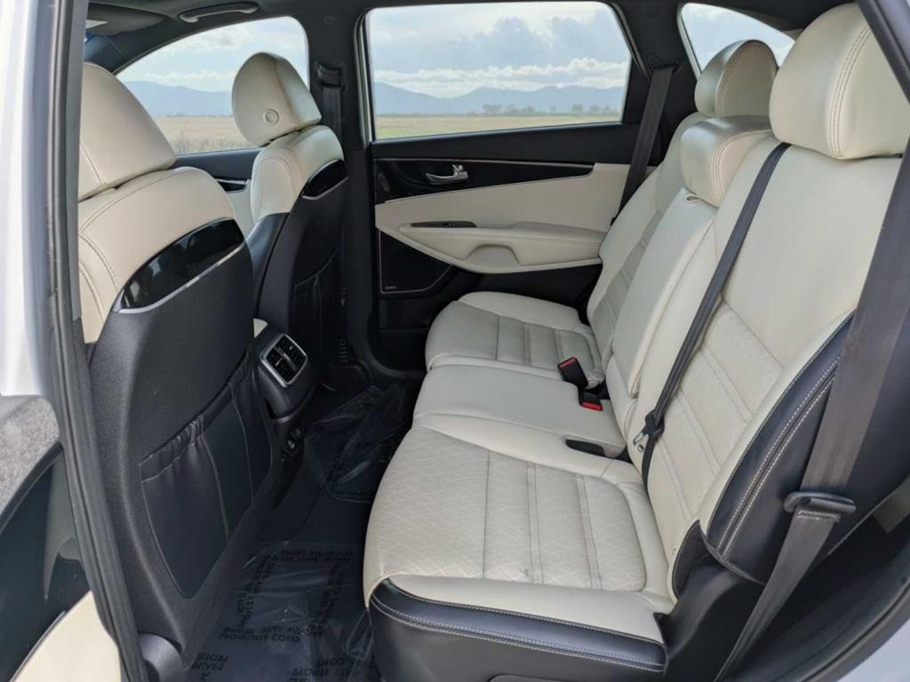 used 2018 Kia Sorento car, priced at $13,745