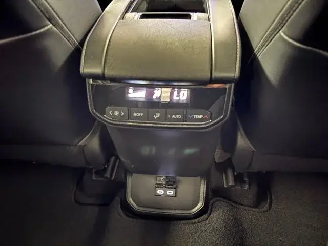 used 2023 Toyota Highlander Hybrid car, priced at $41,913