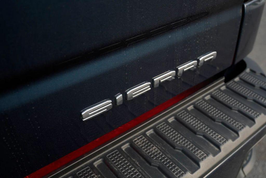 used 2020 GMC Sierra 1500 car, priced at $37,299