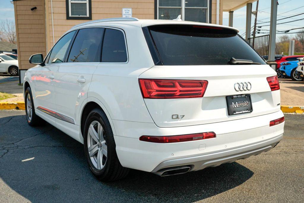 used 2018 Audi Q7 car, priced at $13,499