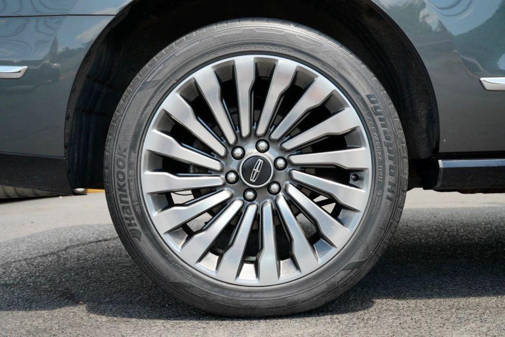 used 2018 Lincoln Navigator car, priced at $24,999