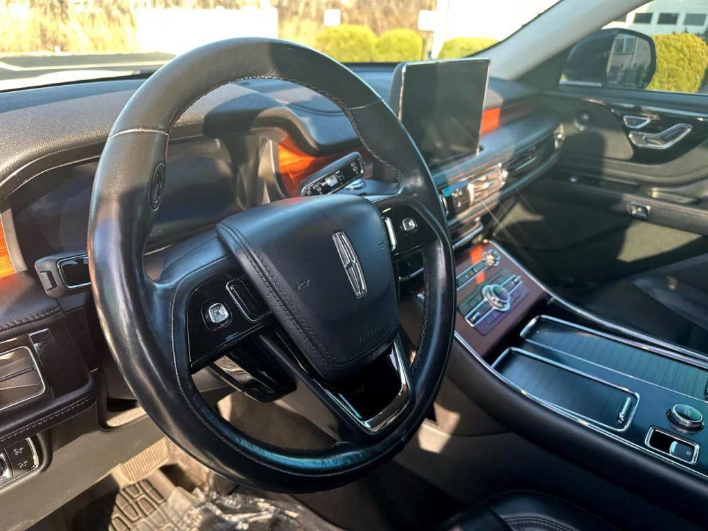 used 2020 Lincoln Aviator car, priced at $33,792
